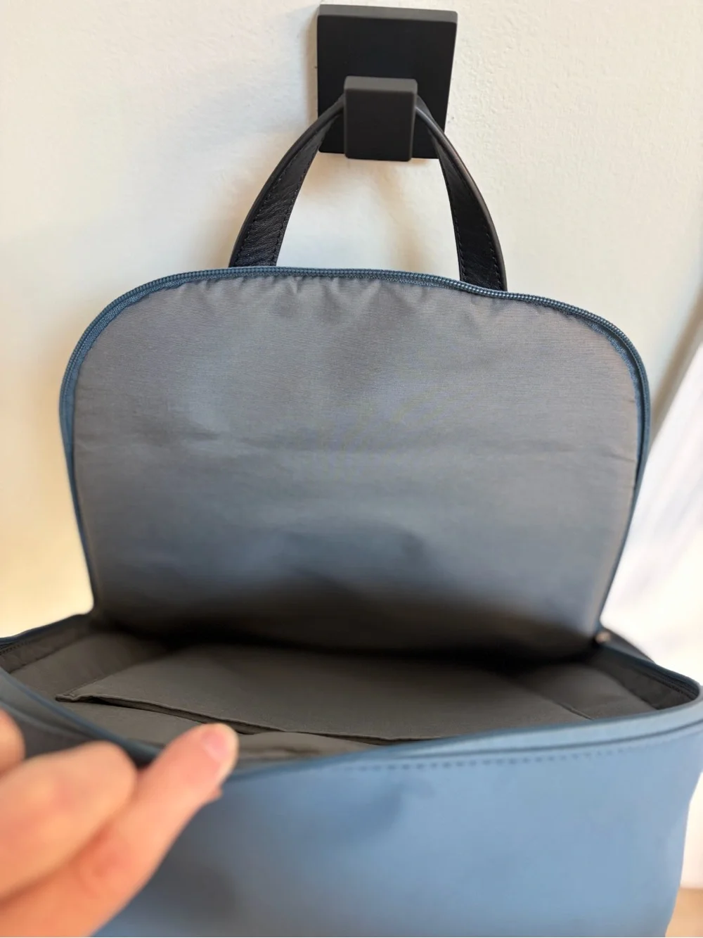 Away Front Pocket Backpack – Dusty Blue